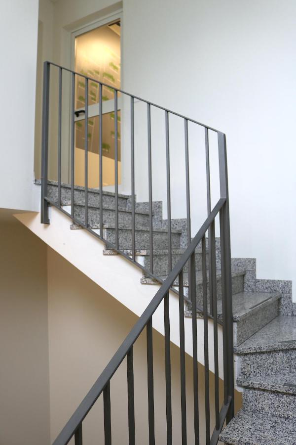 Sleep Inn Assago With Balcony - 7 Bagian luar foto